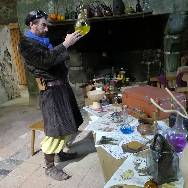 ChâteauSaintMesmin 2019.10.20-24 Avant l'école de magie