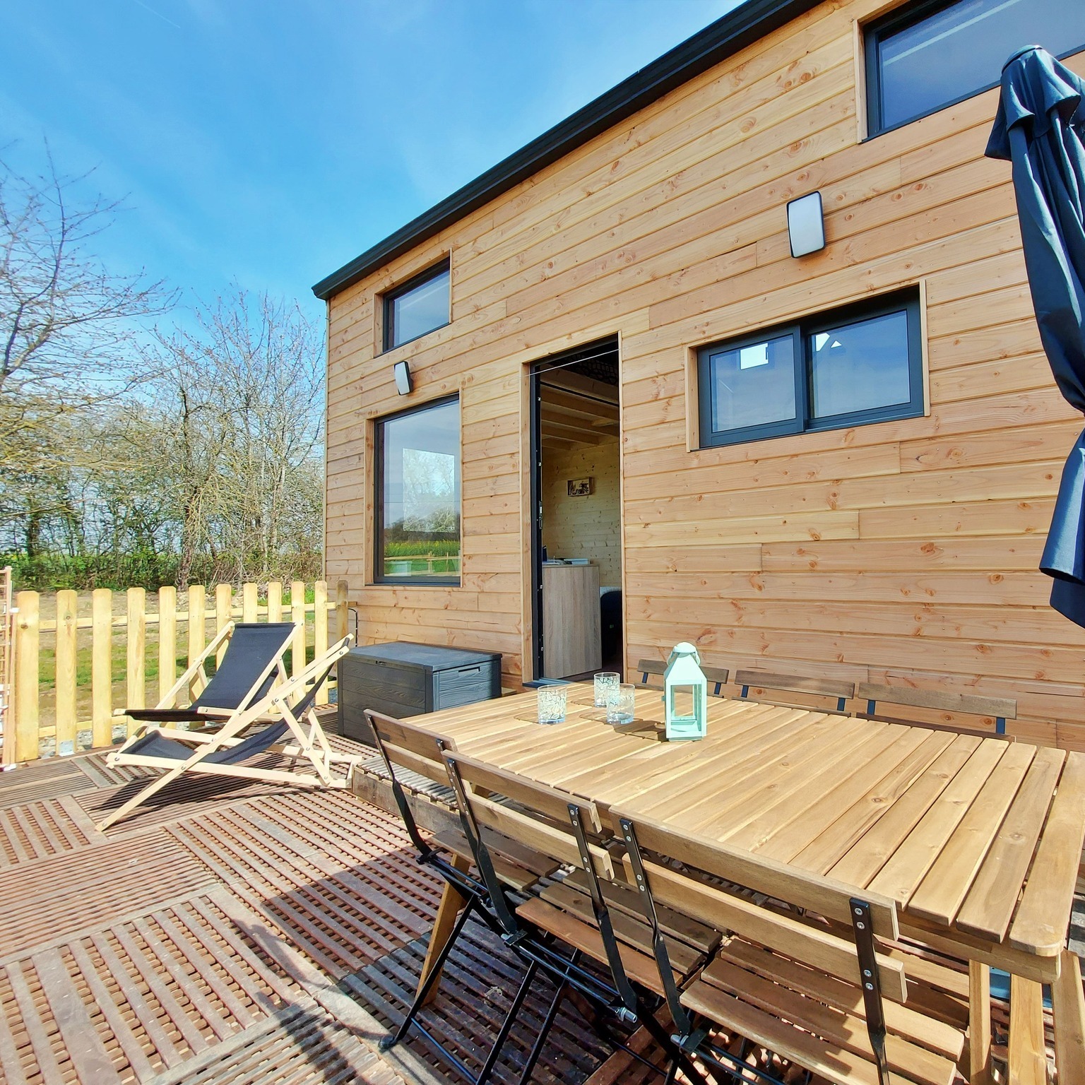 Tiny Pom d&rsquo;Happy