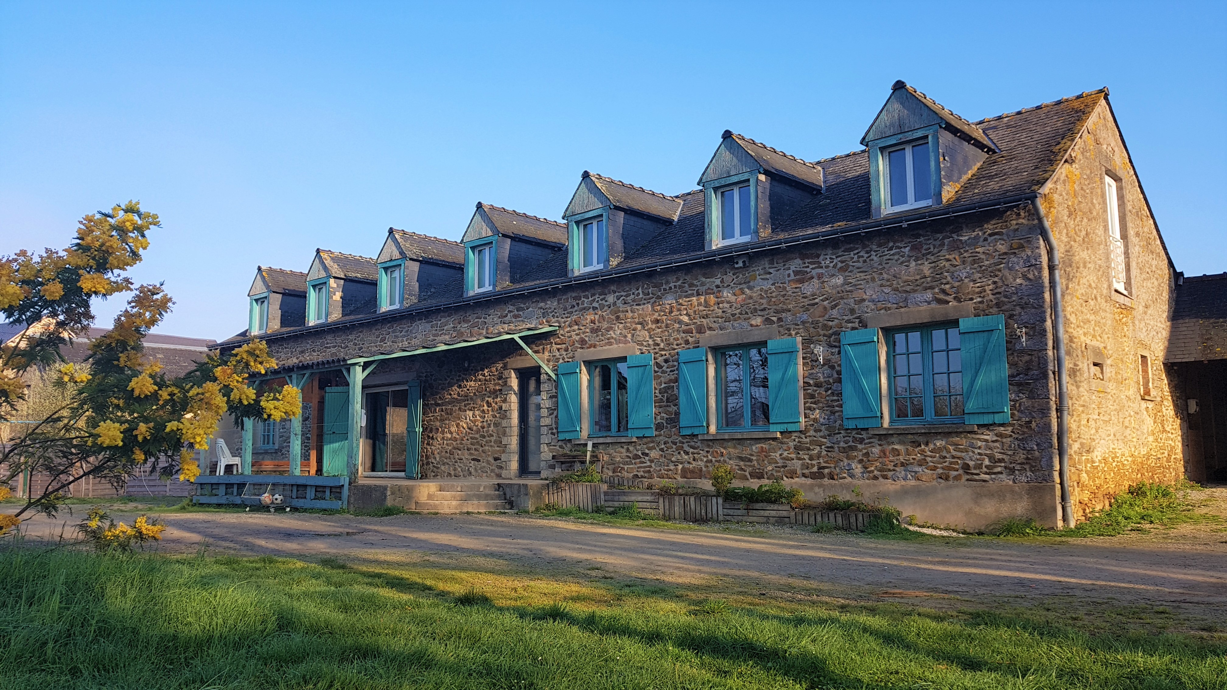 GÎTE DE GROUPE LES SAILLARDIERES