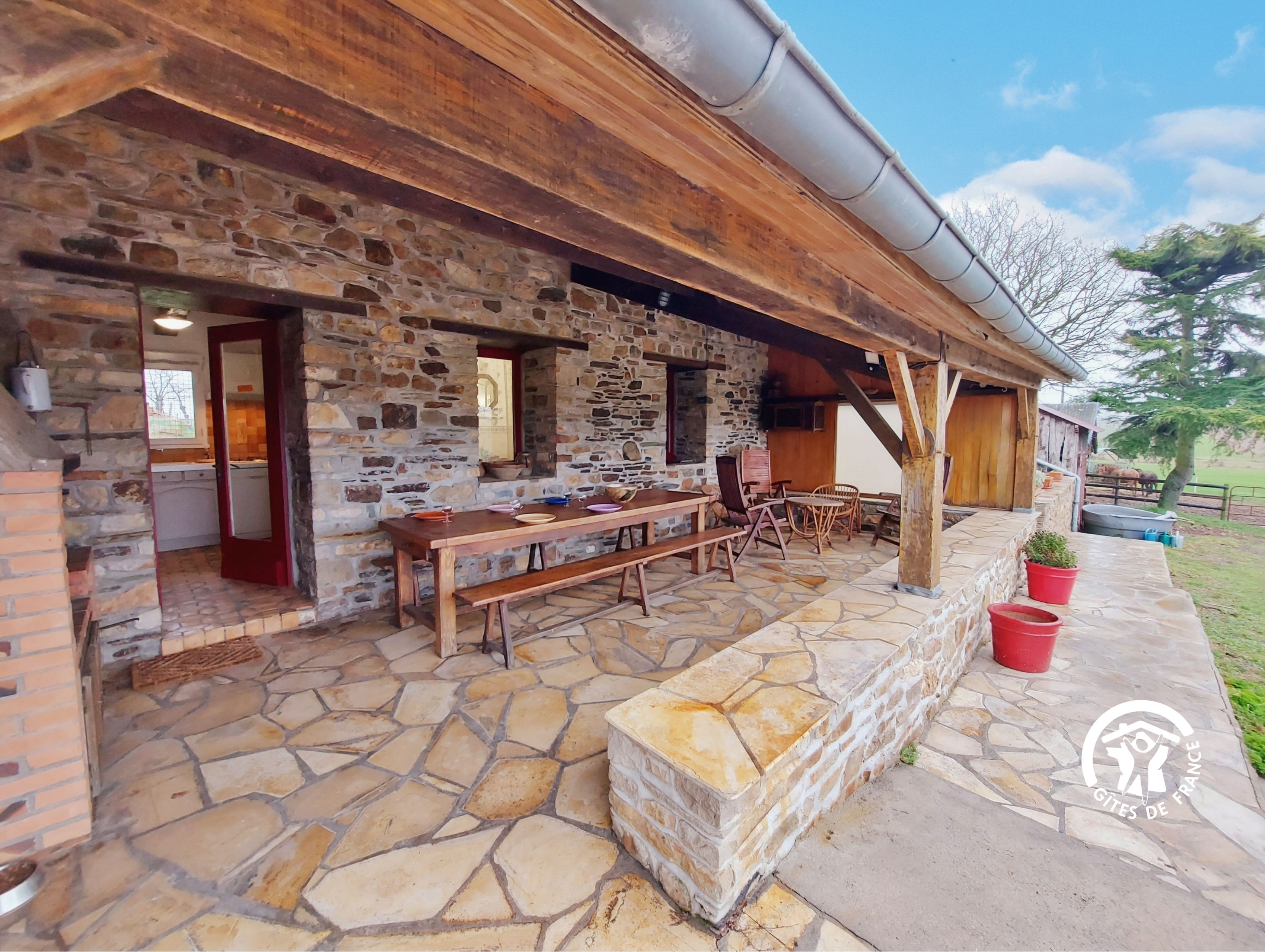 ECURIE D&rsquo;AVRIL