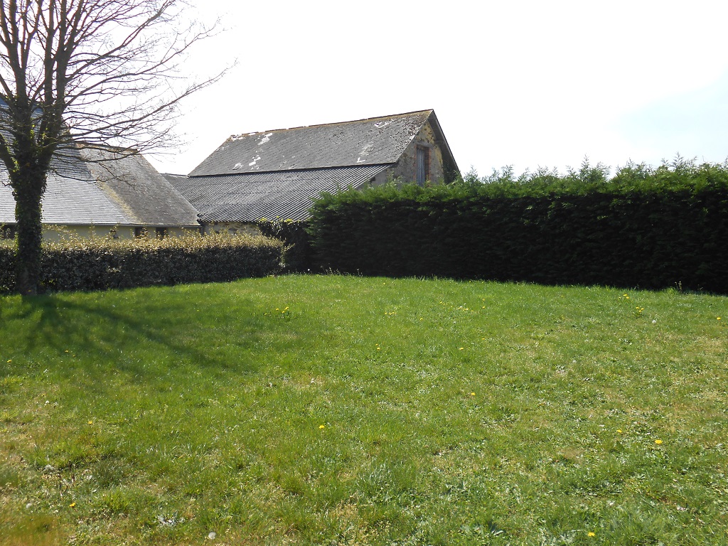 Aire de camping-car et de services – Escale du Haut-Anjou