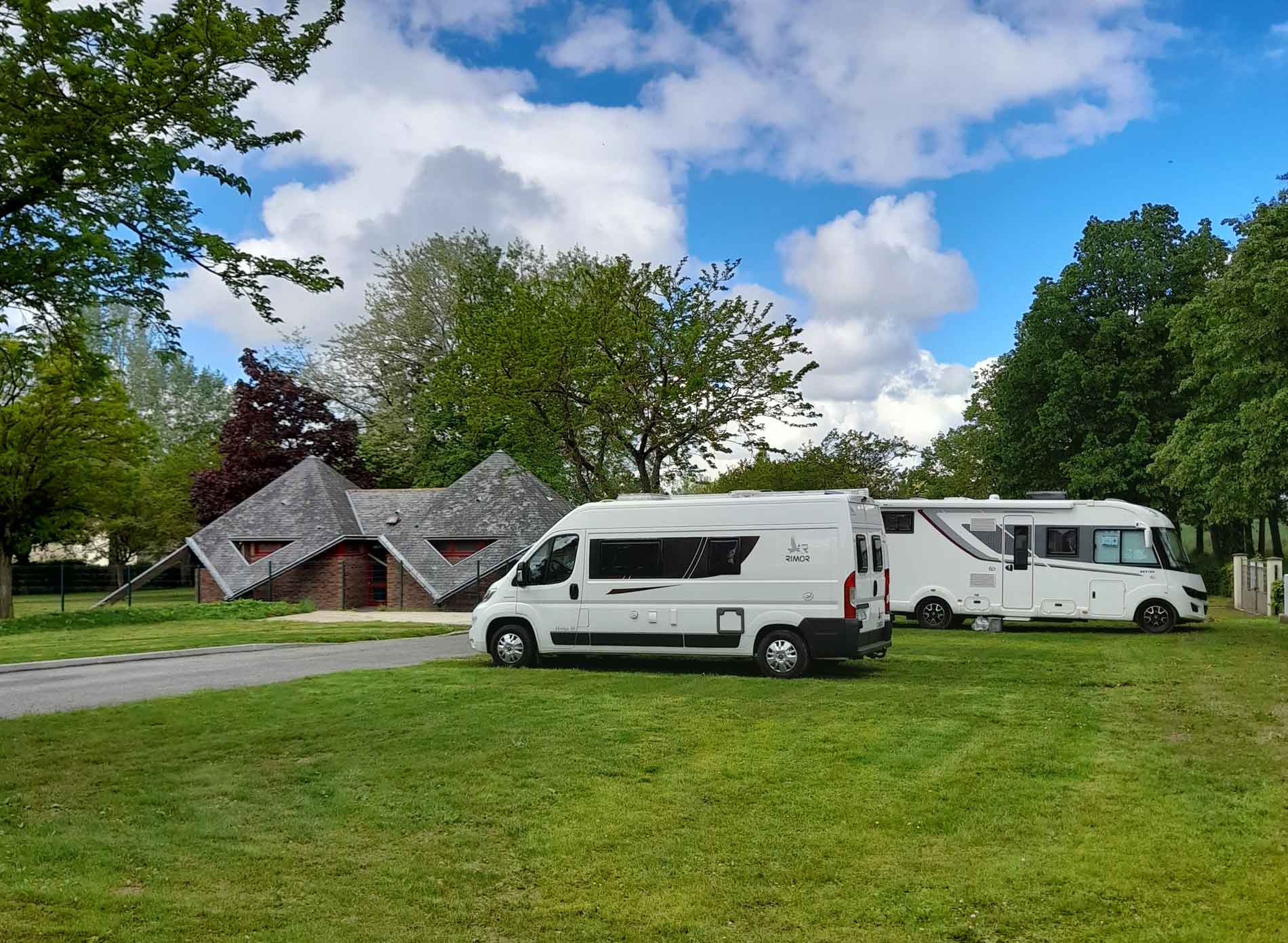 Aire de camping-car park de Précigné