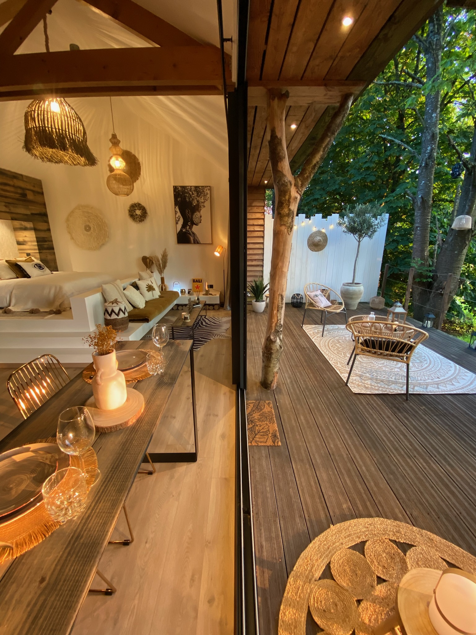 La Petite Cabane Confidentielle