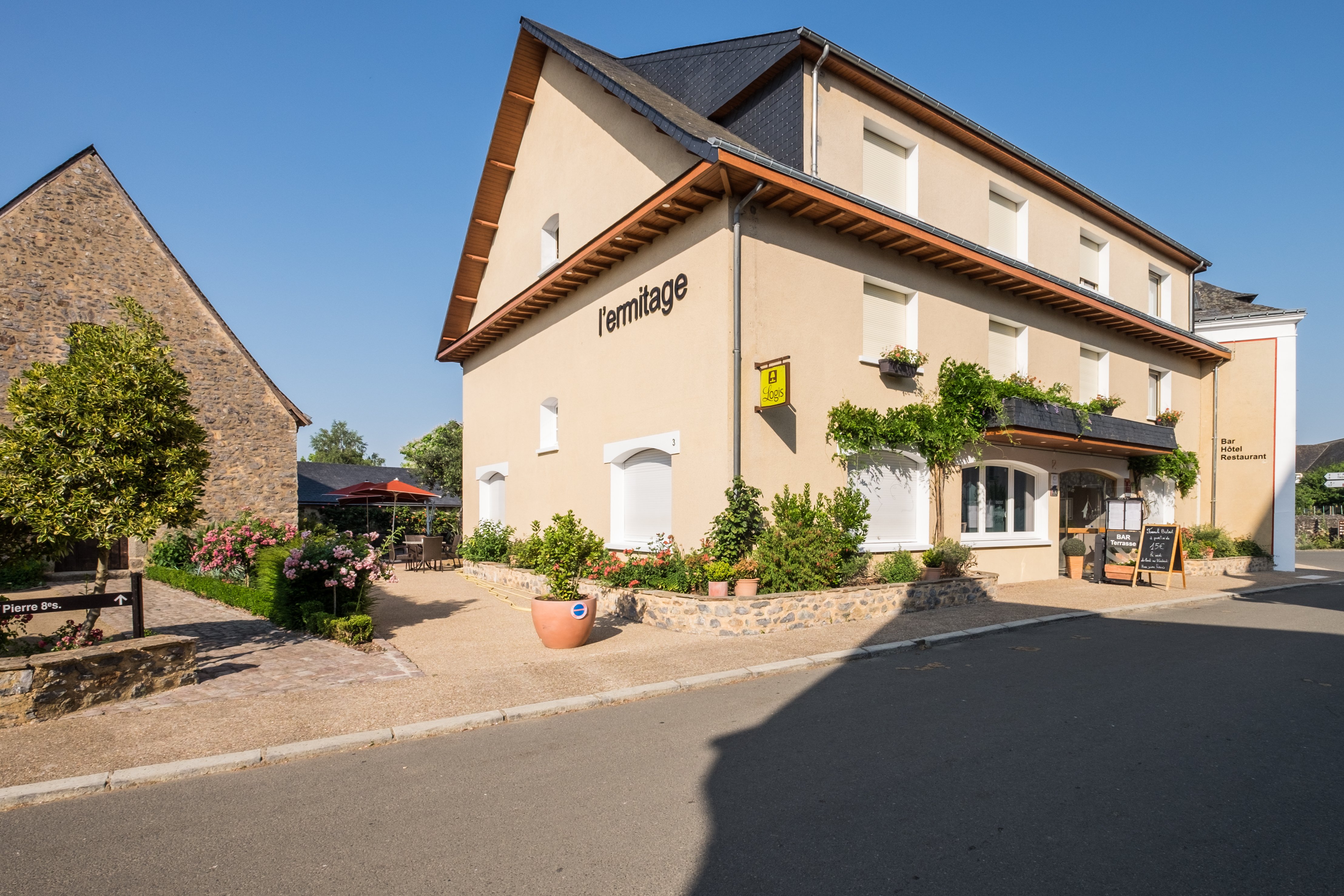 LOGIS L&rsquo;ERMITAGE HOTEL & RESTAURANT