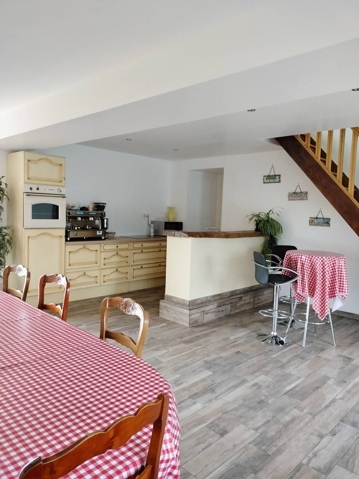 L&rsquo;ORCHIDÉE CHAMBRE D&rsquo;HÔTES FAMILLE